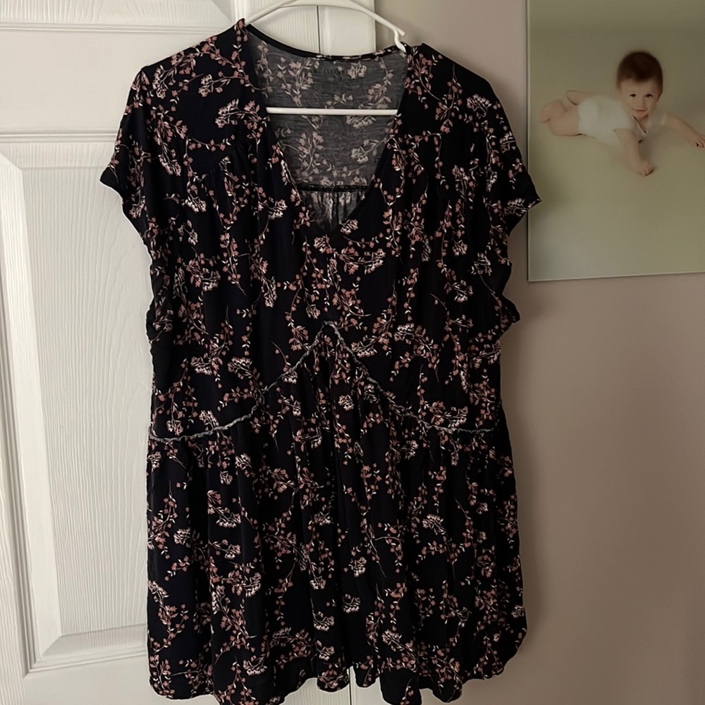 Women’s shirt